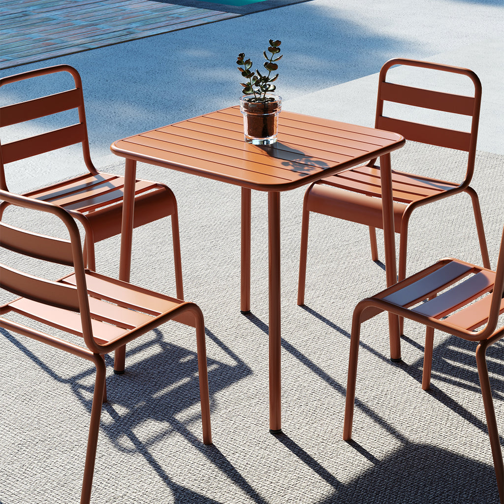 Sera Square Table Outdoor  Red Courtyard Table Villa Open Air Dining Table Waterproof Table Retro American Modern Simple Balcony Table Coffee Table